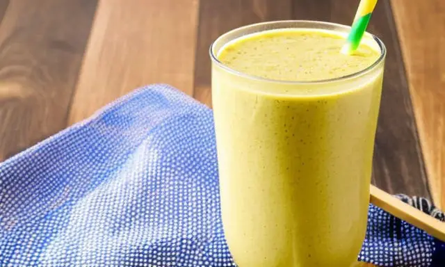 How to Make A Pineapple Smoothie
